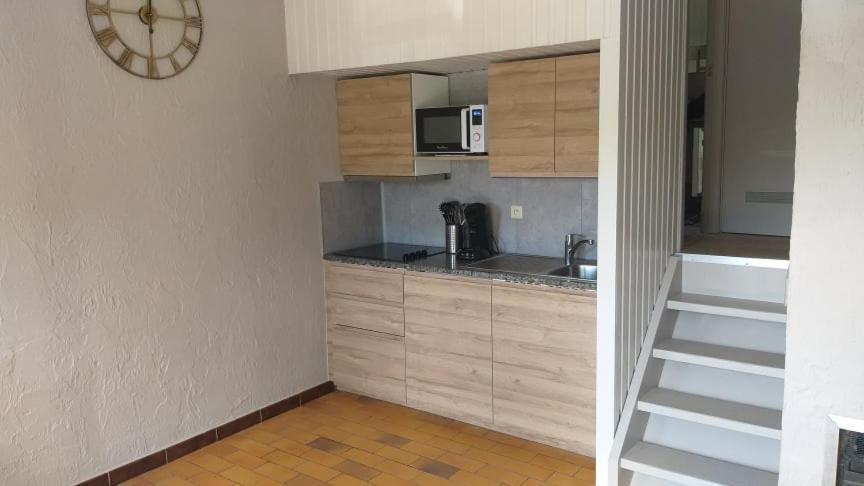 Bungalows Du Lac De Rabais 비르통 외부 사진